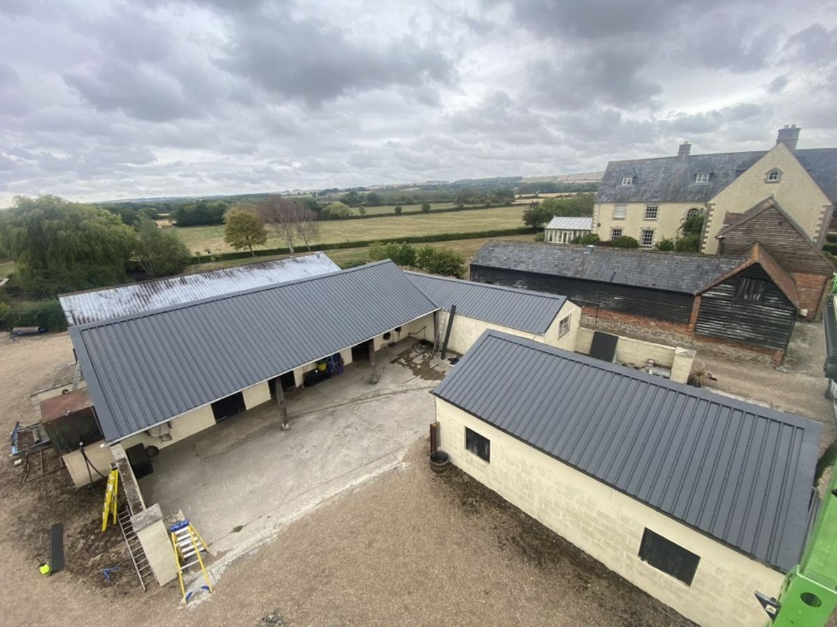 Industrial units & warehouses roofing